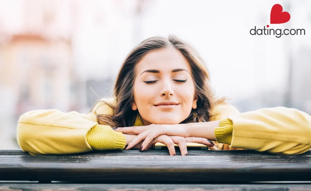 dating woman waiting for a partner